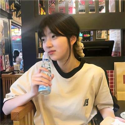 阿黛服装